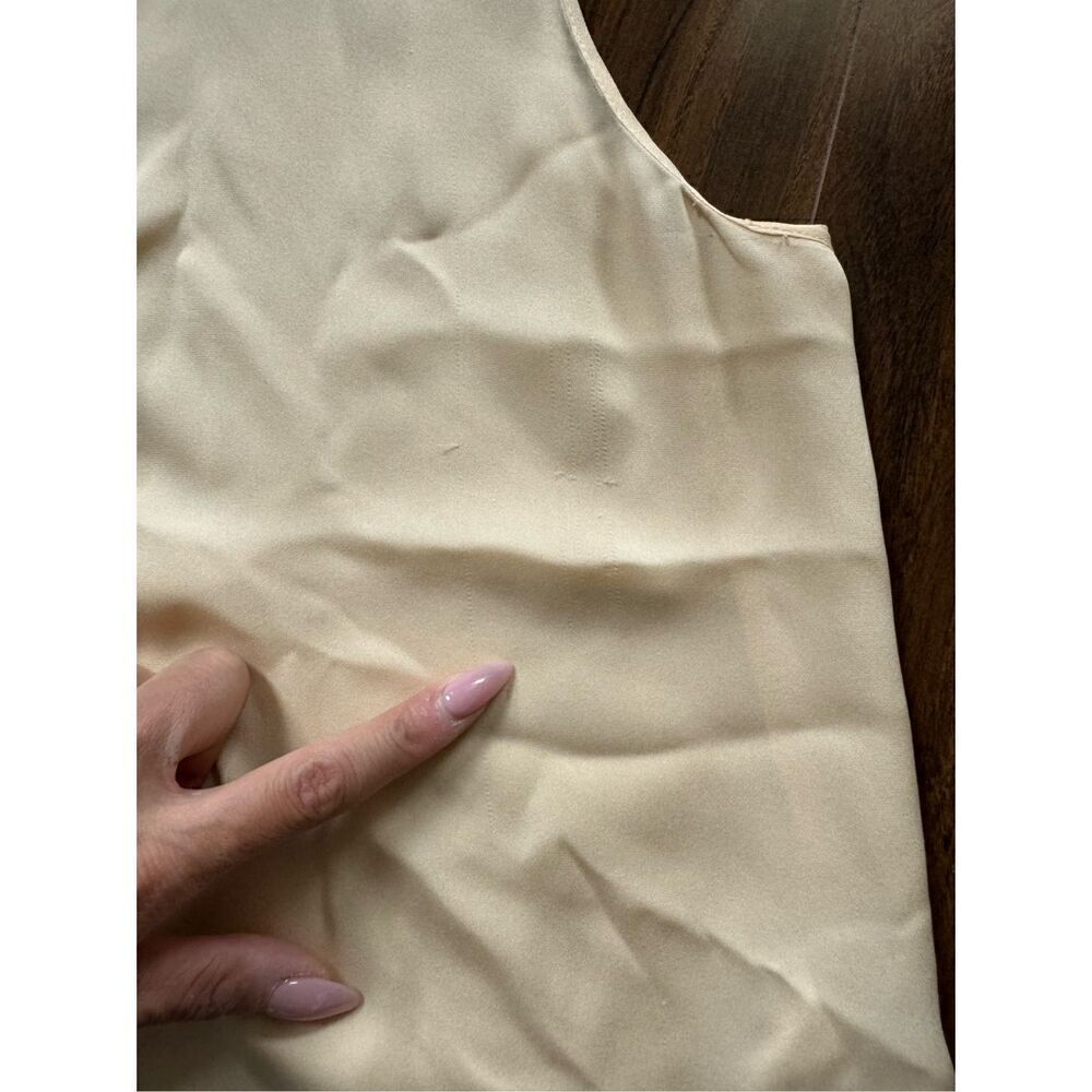 Vince XS cream tank top blouse - Picture 2 of 4